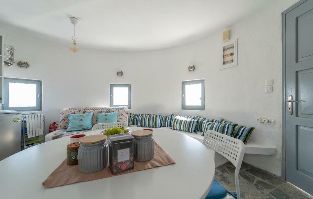 Anemos Windmill Villa Vourvoulos Exterior photo
